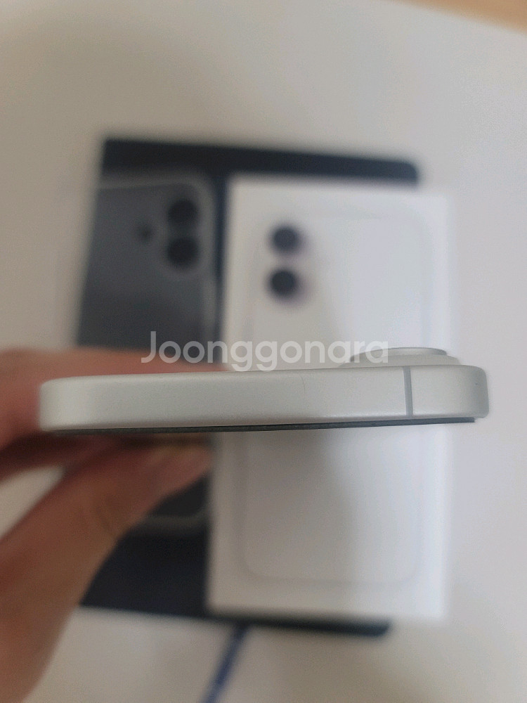 아이폰 16 화이트 128g 배터리 100%--6