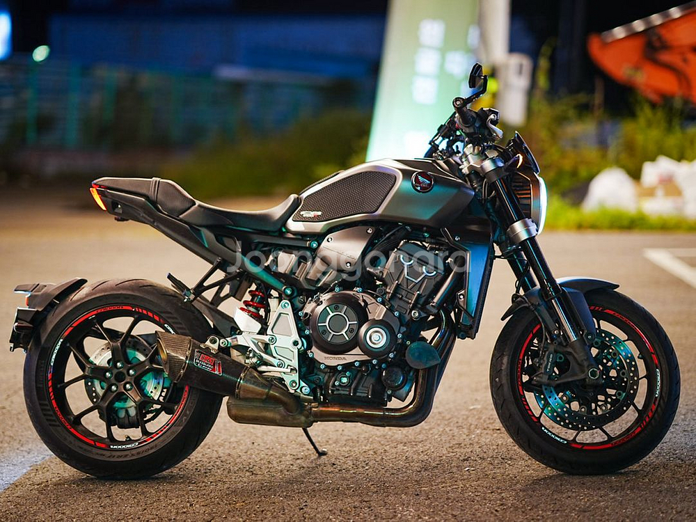 cb1000r팝니다--0