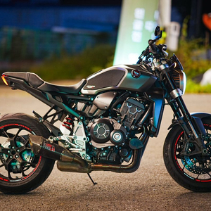 cb1000r팝니다