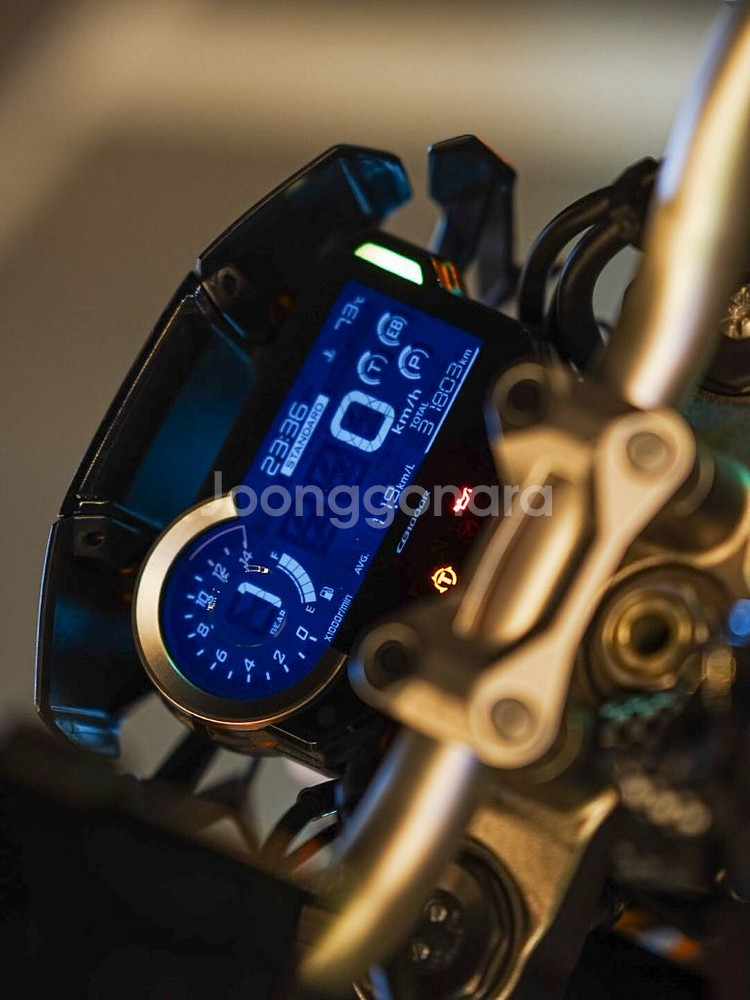 cb1000r팝니다--5