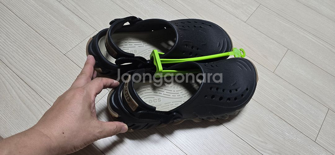 크록스 판매합니다--0