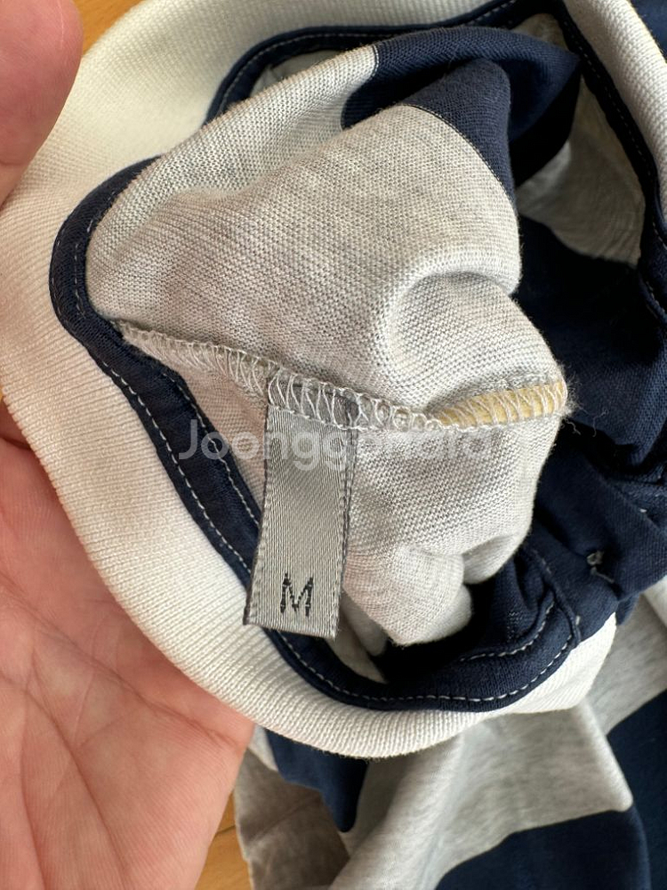 디올옴므 DIOR 카라티 반팔티 M사이즈 정품 새상품급--8