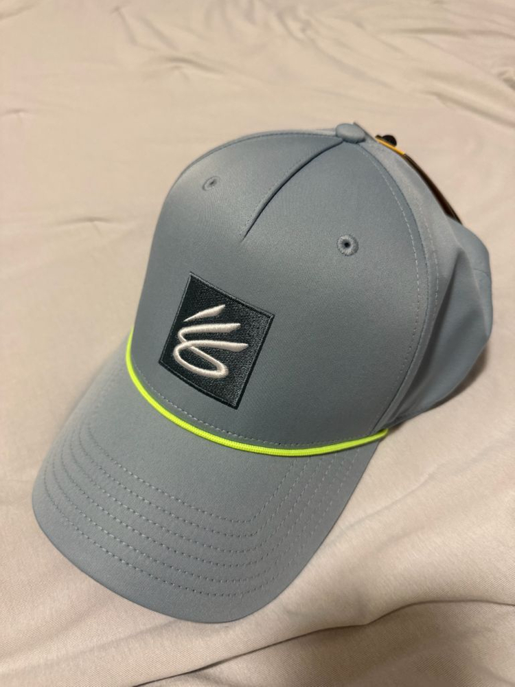 언더아머 커리콜렉션 골프모자 이미지