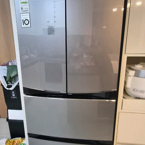 LG김치냉장고 스텐드 상태 굿