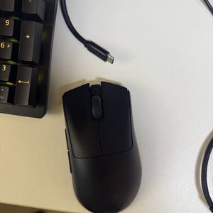 레이저 헌츠맨v2+ 데스에더 v3pro