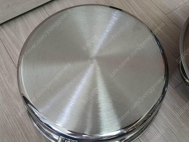 암웨이 퀸 미국산 중형 후라이팬 중형팬 냄비 이미지