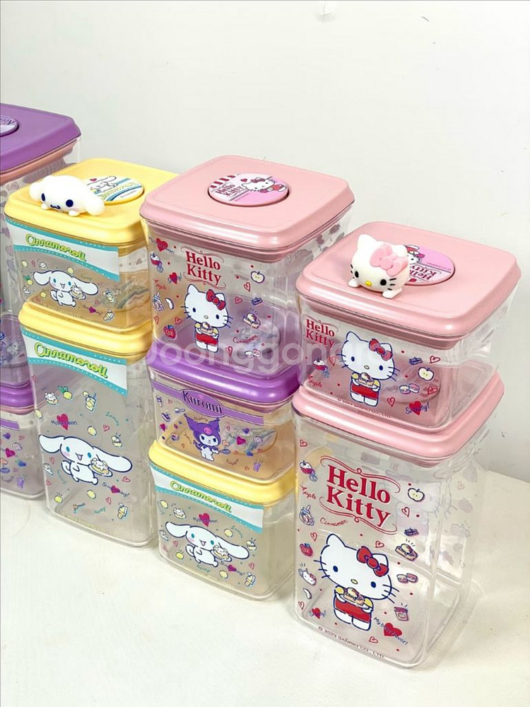 산리오 헬로키티 쿠로미 시나모롤 내열 진공 밀폐 보관함--2