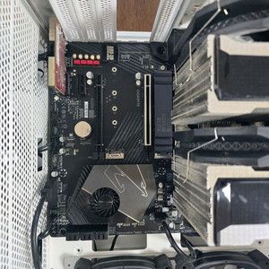 5800x3d, x570보드,32기가ddr4 팝니다