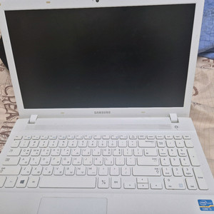삼성노트북 NT270E5G