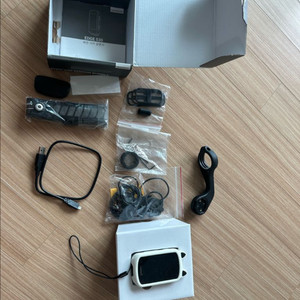 가민 Edge 530 속도계 + 가민포러너 45 팝니다