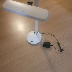 필립스 LED 스탠드