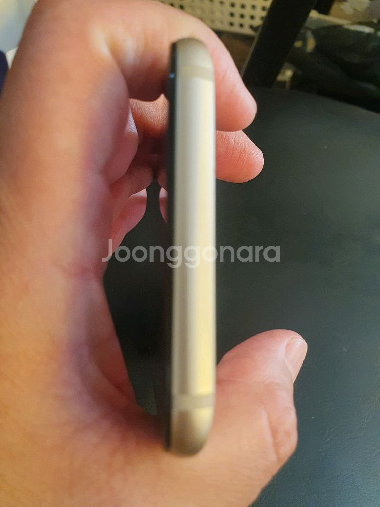 갤럭시A6--4