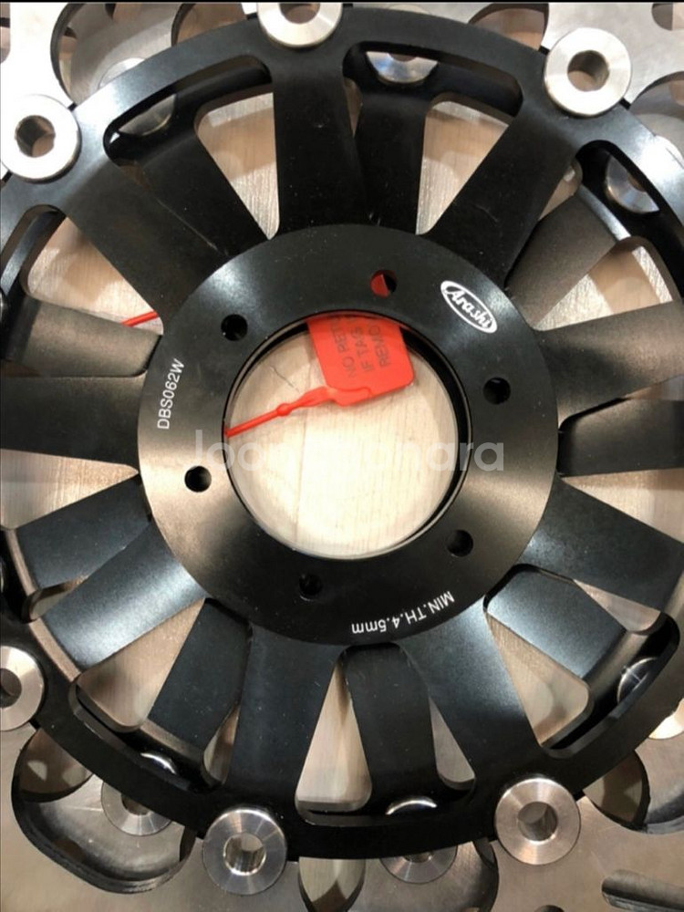 혼다 cbr1100 브레이크로터--4