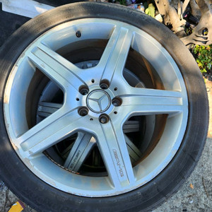 벤츠 amg 19인치휠과 타이어