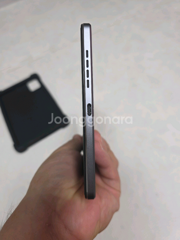 Y700 2세대 1TB 키시 울트라 팝니다--6