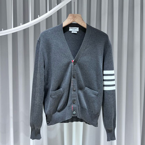 2 / 톰브라운 밀라노스티치 사선완장 가디건