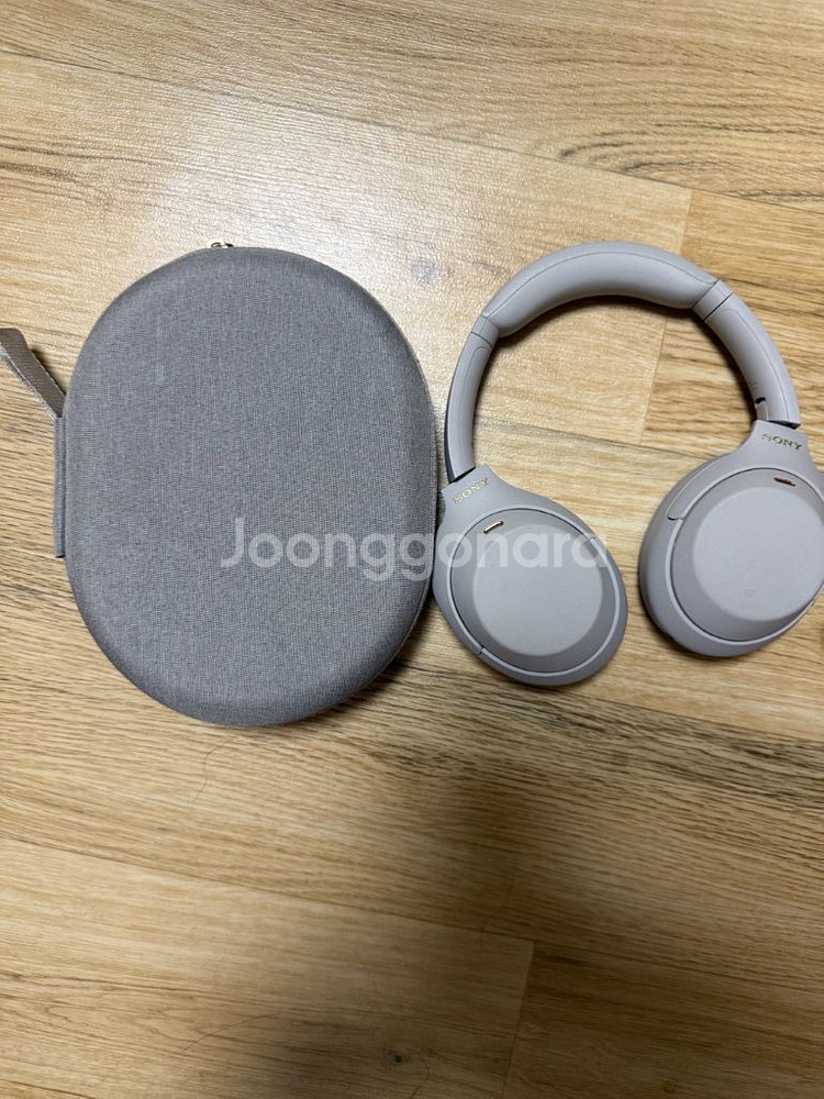 소니 wh1000xm4 헤드셋--0