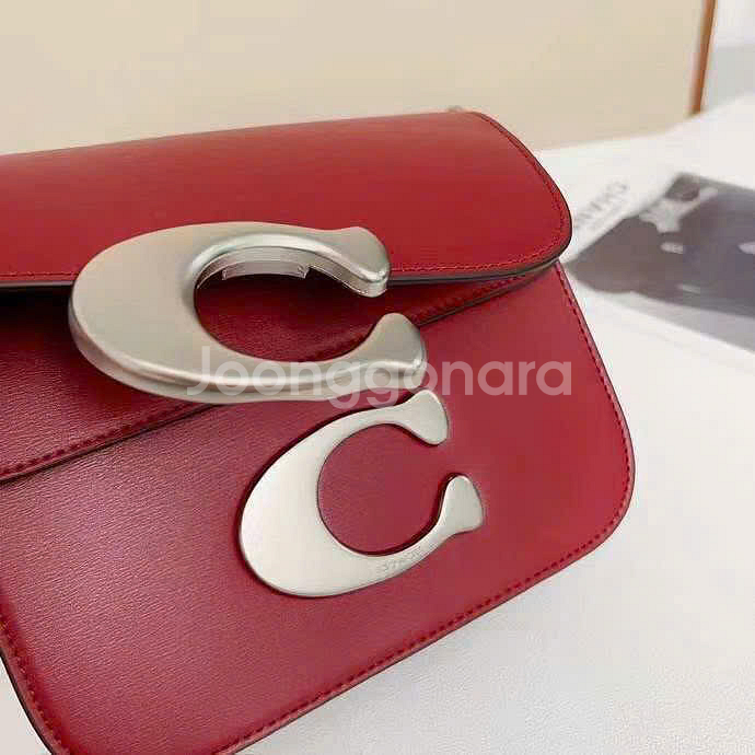 코치 크로스바디 레드 CM557 [새상품]해외--1