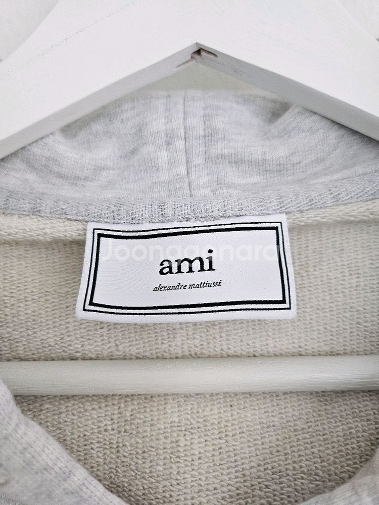 [AMI] 아미 스마일리 후드 집업 (S사이즈)--1
