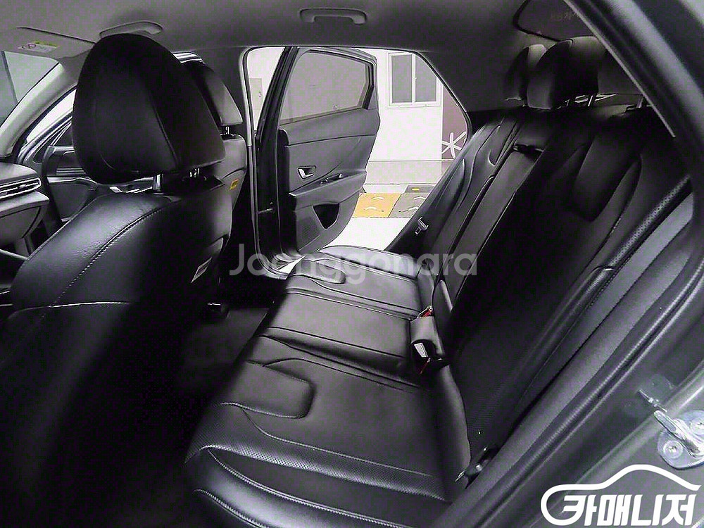 [현대]아반떼 (CN7) 1.6 인스퍼레이션 #앱특가--8