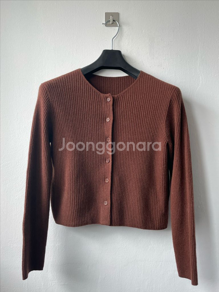 샵오눅(shoponuk) 크롭 가디건 브라운 새상품--0