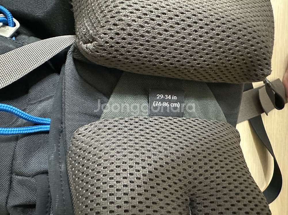 미스테리렌치 글래시어 70L 백패킹 배낭(네이비)--3