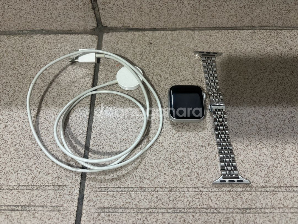 애플워치6 40mm gps 상태굿 급처!!--0