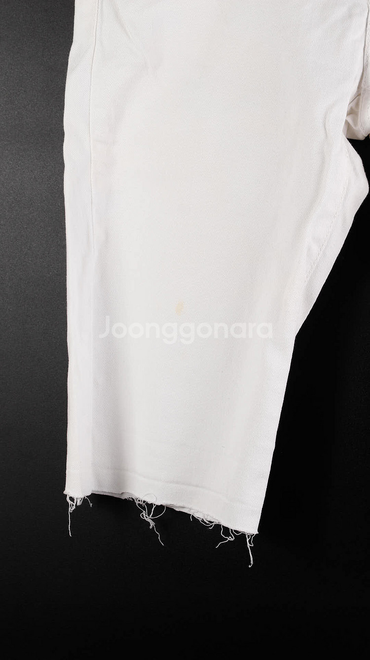 게스 흰색 반바지--5