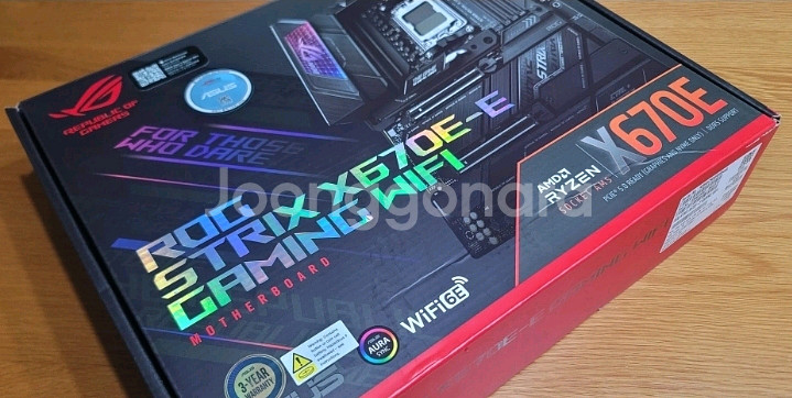메인보드 ASUS ROG STRIX X670E-E--0