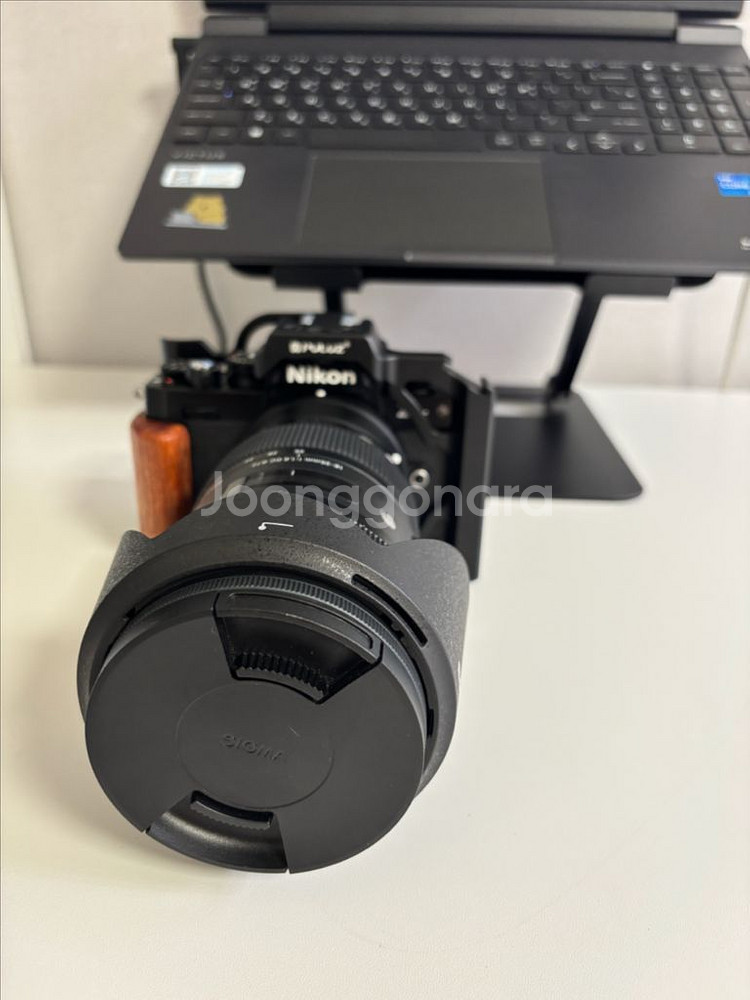 니콘ZFC + FTZ1 + 18-35 f1.8--2