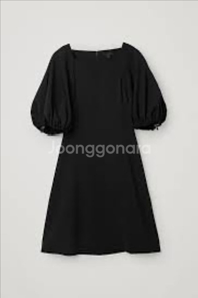 코스 COS 에이라인 드로우코드 퍼프원피스 36--4