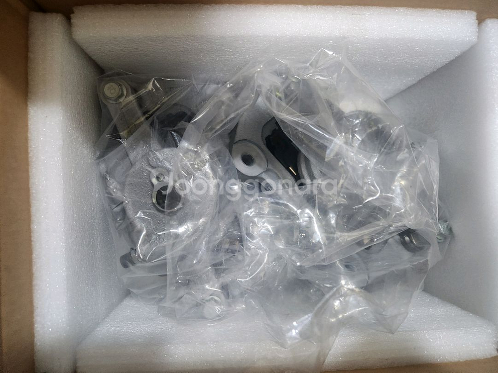 더뉴 k8 하이브리드 19인치 순정 전륜 브레이크 세트--1