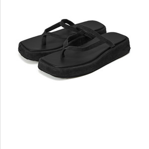 le17septembre v line sandal