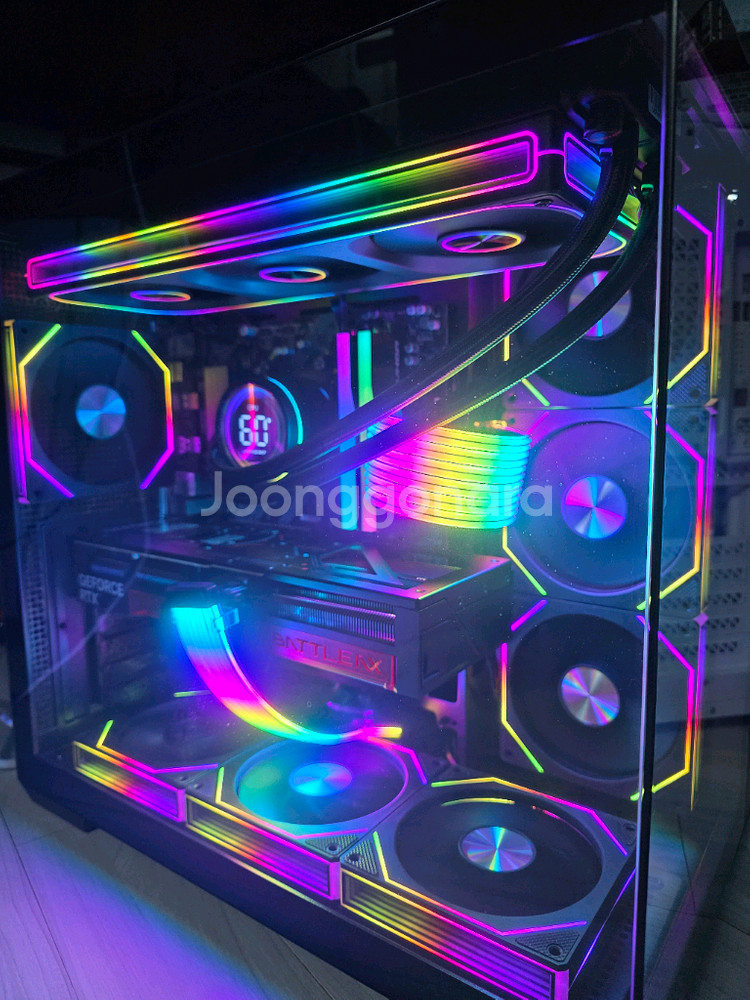 7800X3D RTX5070TI 새상품 본체--1