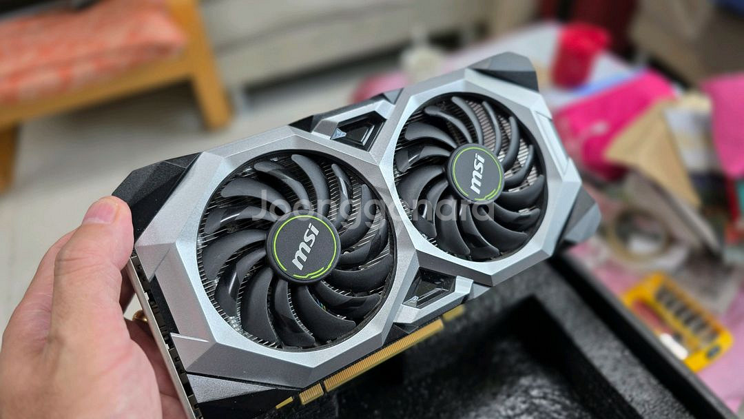 MSI Venus Rtx2060super 8GB--0
