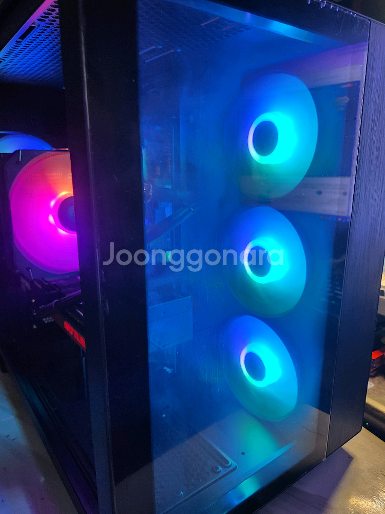 7800X3D 5070 고성능 컴퓨터 본체--1