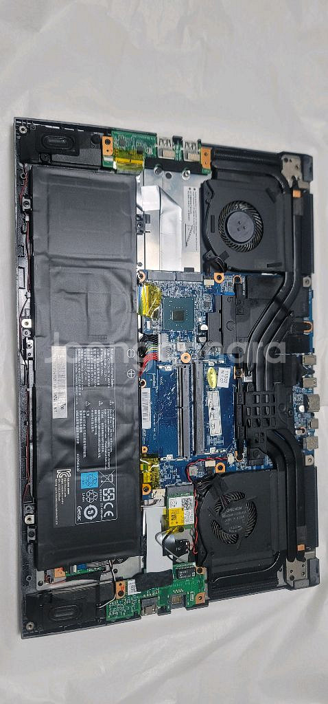 한성 TFG155 i7-8750 화면떨림 부품용--6