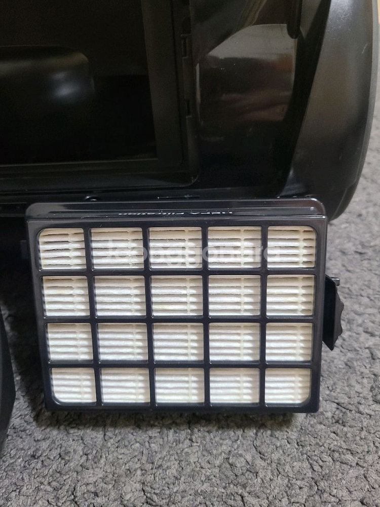 삼성 싸이클론 유선 진공 청소기 VC33F50LHFR--8