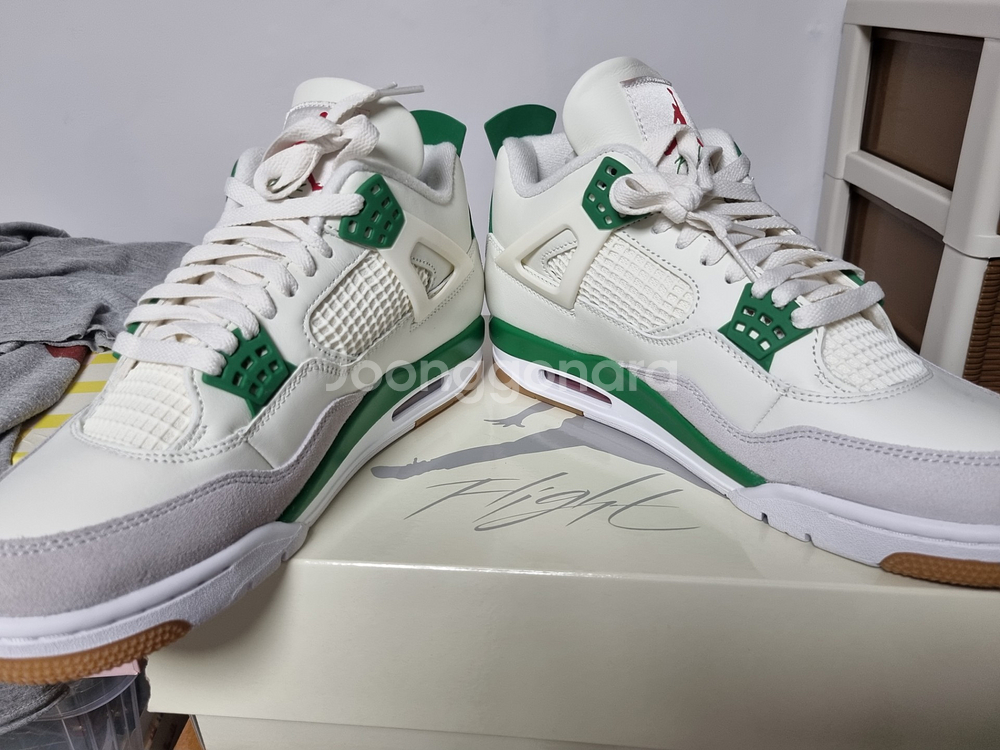 나이키 조던4 파인그린 SB 265사이즈--3