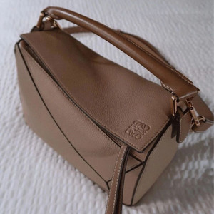 로에베 스몰 퍼즐 백 샌드 밍크 레어컬러