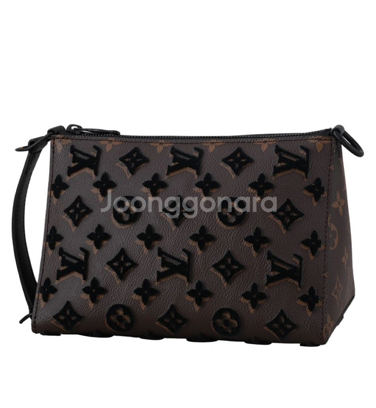 루이비통 리미티드 버질아블로 트라이앵글 메신저 크로스백--0