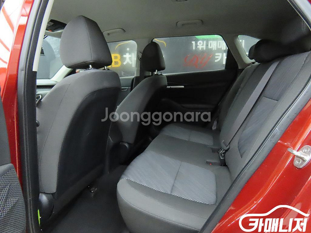 [기아]셀토스 디젤 1.6 2WD 트렌디 (5인승) #--5