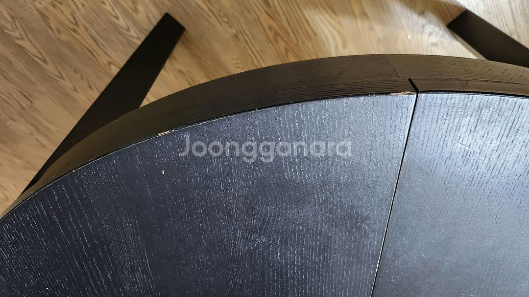 이케아 비우르스타 확장형 식탁--1