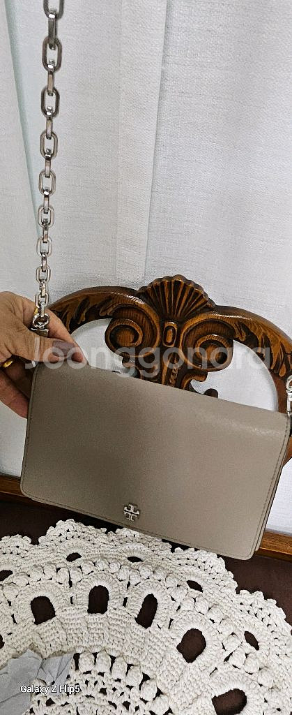 토리버치 체인 크로스백 가방--2