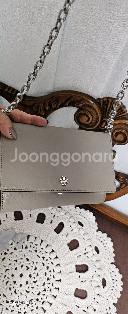 토리버치 체인 크로스백 가방--7