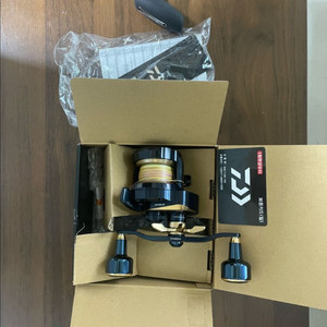 다이와 SALTIGA 15S 릴