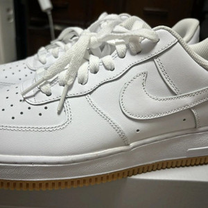 (새상품) 나이키 에어포스 화이트/라이트브라운