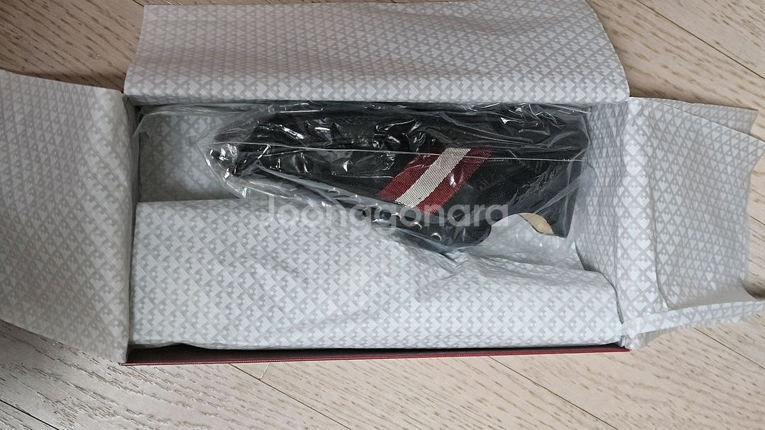 발리(BALLY) 남자 스니커즈 판매 - 새상품--5