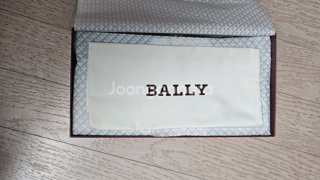 발리(BALLY) 남자 스니커즈 판매 - 새상품--6