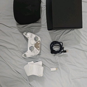 조이트론 플라이디지 게임패드 PC 컨트롤러 APEX4